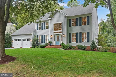 Exterior - 1205 Thomas Point Ct, Annapolis, MD 21403 photo 14 of 21