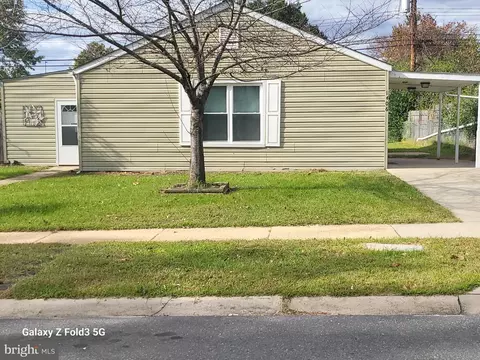 1406 Houghton Rd, Glen Burnie, MD 21061