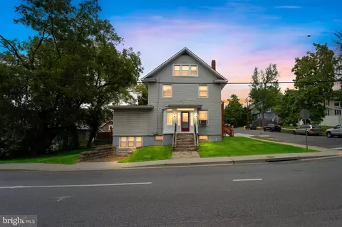 206 E Maple Rd, Linthicum Heights, MD 21090