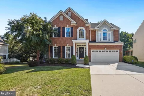 627 Cypresspointe Dr, Severna Park, MD 21146