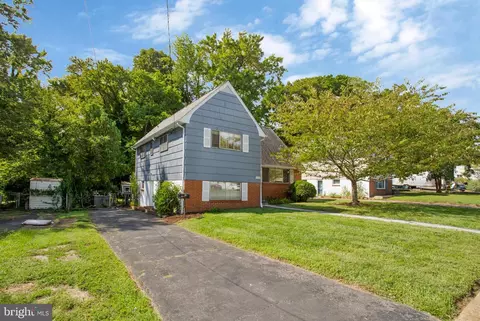 739 Warren Dr, Annapolis, MD 21403