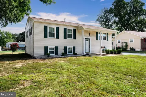 924 Sunny Brook Dr, Glen Burnie, MD 21060