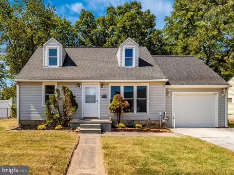 116 Bliss Ln, Glen Burnie, MD 21060