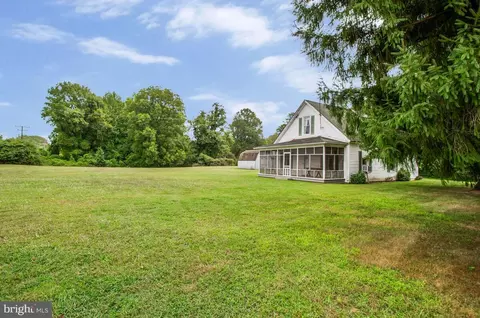 4423 Solomons Island Rd, Harwood, MD 20776