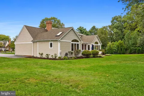 Exterior - 641 Cove Ter, Arnold, MD 21012 photo 6 of 8