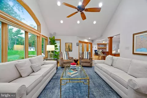Living - 641 Cove Ter, Arnold, MD 21012 photo 1 of 5