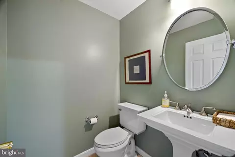 Bath - 641 Cove Ter, Arnold, MD 21012 photo 1 of 6
