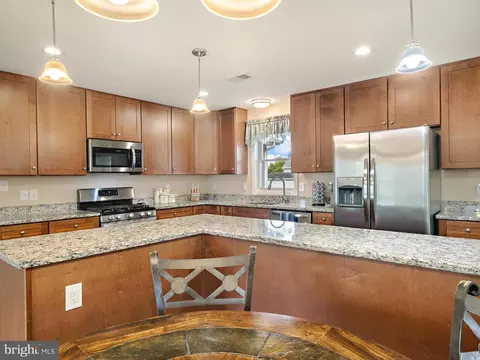 2914 Gladnor Rd, Pasadena, MD 21122 photo 16