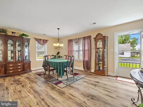 2914 Gladnor Rd, Pasadena, MD 21122 photo 12