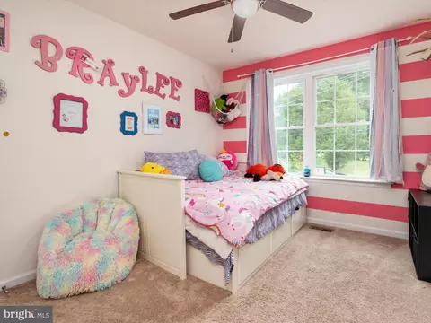606 Powhatan Bch, Pasadena, MD 21122 photo 22