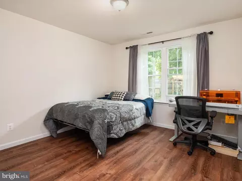 606 Powhatan Bch, Pasadena, MD 21122 photo 28
