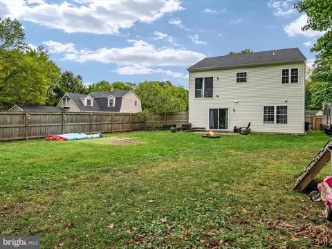 606 Powhatan Bch, Pasadena, MD 21122 photo 33