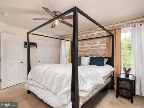 606 Powhatan Bch, Pasadena, MD 21122 photo 16