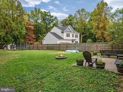 606 Powhatan Bch, Pasadena, MD 21122 photo 32