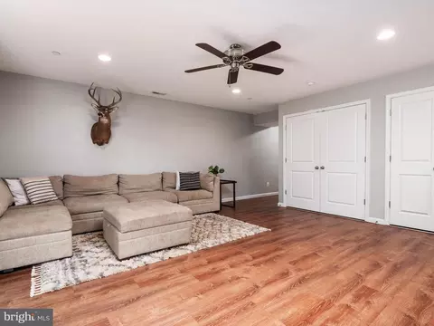 606 Powhatan Bch, Pasadena, MD 21122 photo 26