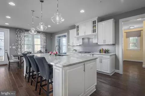 Kitchen - 1521 Twinleaf Ln #ALL AGES, Odenton, MD 21113 photo 2 of 2