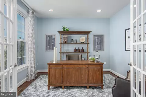 Entry Way - 1521 Twinleaf Ln #ALL AGES, Odenton, MD 21113 photo 3 of 9