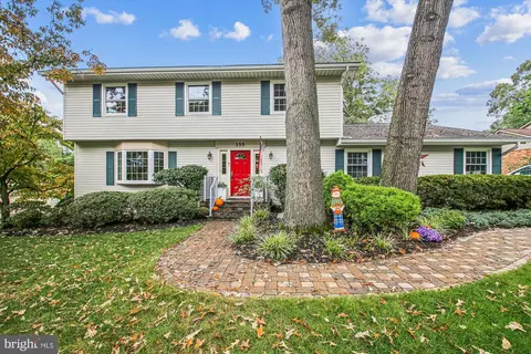 355 Hawick Ct, Severna Park, MD 21146