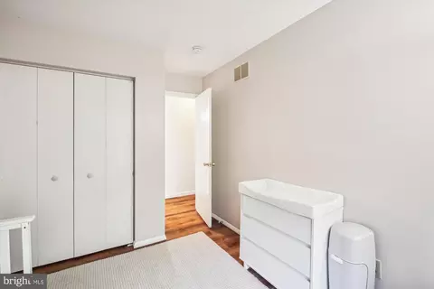 Entry Way - 706 Duvall Hwy, Pasadena, MD 21122 photo 6 of 6
