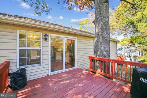 Exterior - 706 Duvall Hwy, Pasadena, MD 21122 photo 3 of 13