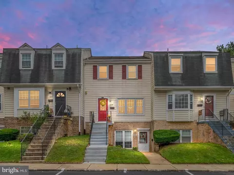 1699 Hart Ct, Crofton, MD 21114