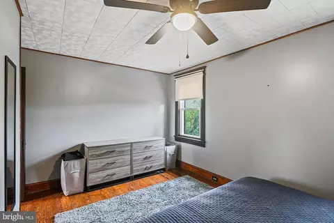 Bedroom - 409 Townsend, Brooklyn, MD 21225 photo 2 of 5