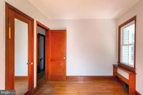 Bedroom - 601 First St, Annapolis, MD 21403 photo 2 of 3