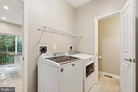 907 Boundary Ave, Pasadena, MD 21122 photo 17
