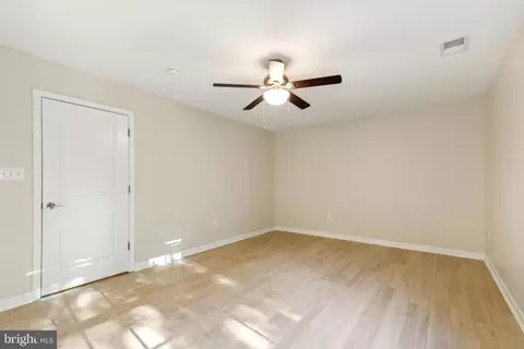 907 Boundary Ave, Pasadena, MD 21122 photo 55