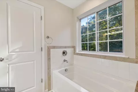 907 Boundary Ave, Pasadena, MD 21122 photo 58