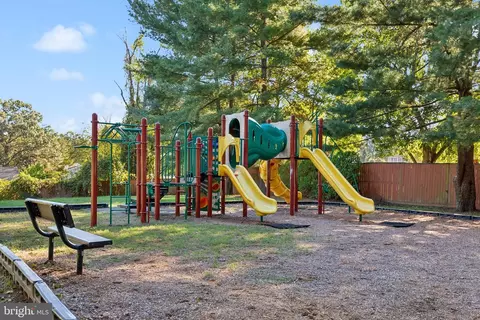 907 Boundary Ave, Pasadena, MD 21122 photo 66