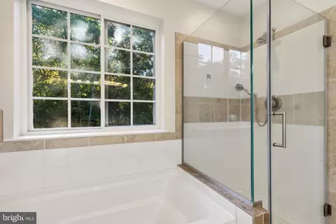 907 Boundary Ave, Pasadena, MD 21122 photo 56