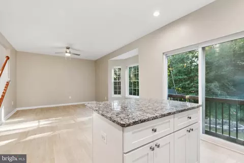 907 Boundary Ave, Pasadena, MD 21122 photo 16