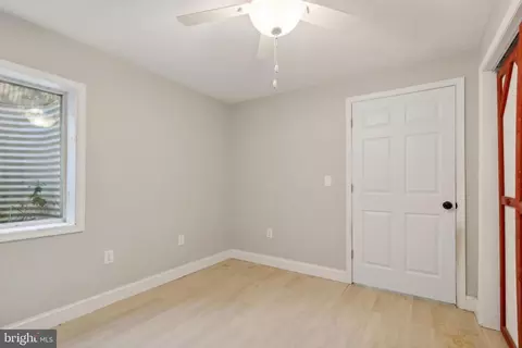 907 Boundary Ave, Pasadena, MD 21122 photo 26