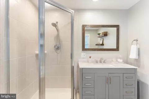 Bath - 568 Riverside Dr, Pasadena, MD 21122 photo 2 of 4