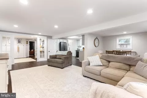 Other - 568 Riverside Dr, Pasadena, MD 21122 photo 3 of 10