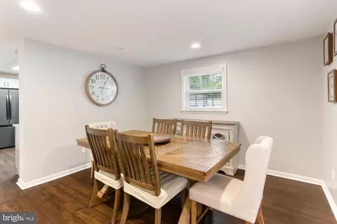Dining - 568 Riverside Dr, Pasadena, MD 21122 photo 2 of 2