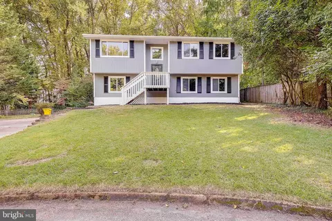 1416 Pennington Ct, Edgewater, MD 21037 photo 2