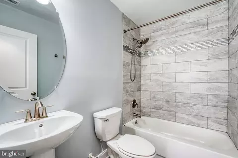 8358 Daydream Cres, Pasadena, MD 21122 photo 38