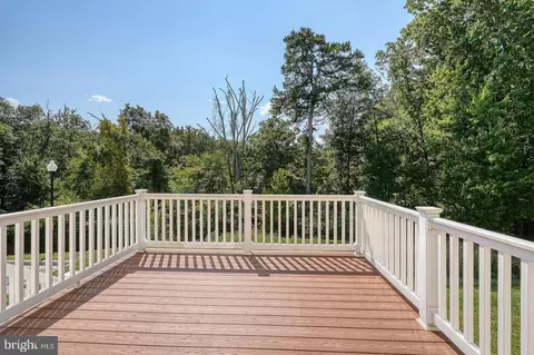 8358 Daydream Cres, Pasadena, MD 21122 photo 17