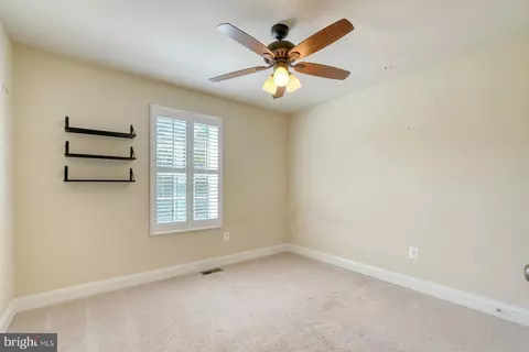 8358 Daydream Cres, Pasadena, MD 21122 photo 30