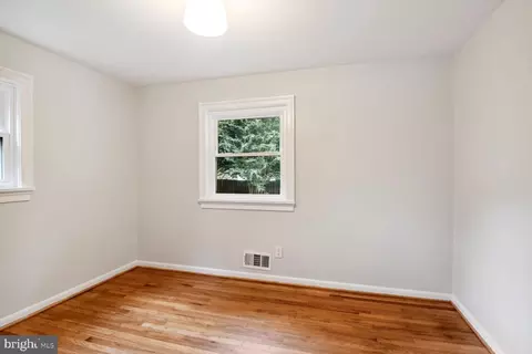 Bedroom - 7 Williams Dr, Annapolis, MD 21401 photo 6 of 7
