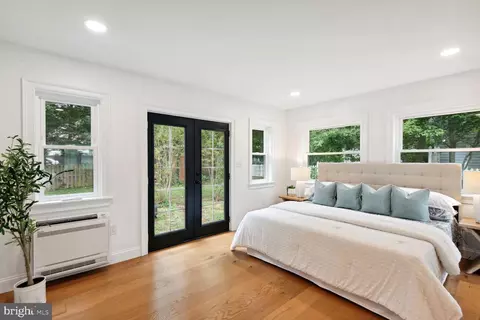 Bedroom - 7 Williams Dr, Annapolis, MD 21401 photo 2 of 7