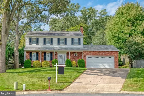 6422 Oak Park Ct, Linthicum Heights, MD 21090
