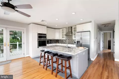 1119 Wilson Dr, Edgewater, MD 21037 photo 6