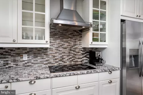 1119 Wilson Dr, Edgewater, MD 21037 photo 8