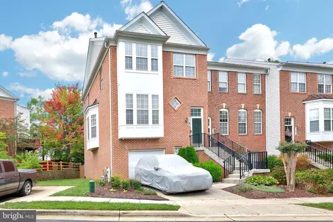 1147 August Dr, Annapolis, MD 21403