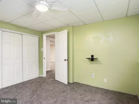 7701 Lake Cir, Pasadena, MD 21122 photo 25