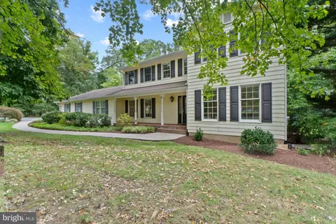 687 Santa Maria Ln, Davidsonville, MD 21035