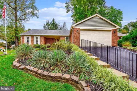 851 Inverrary Ct, Annapolis, MD 21401